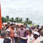 आषाढी वारी २०२६: पालकमंत्री जयकुमार गोरे यांच्या हस्ते धर्मपुरी येथे दिंडी प्रमुखांना प्रथमोपचार किटचे वाटप
